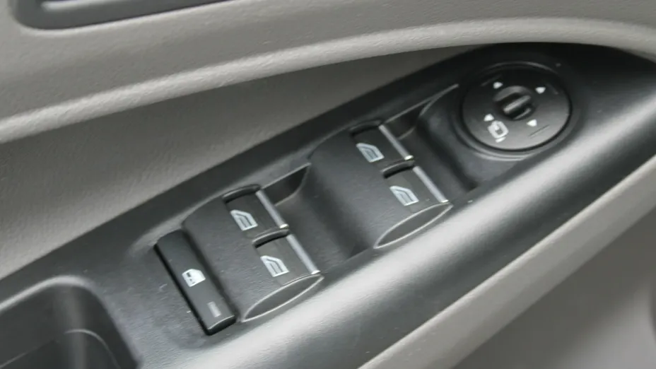 FORD Tourneo Connect -
