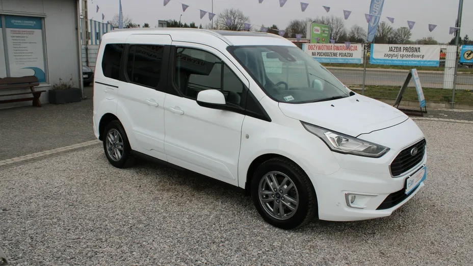 FORD Tourneo Connect -