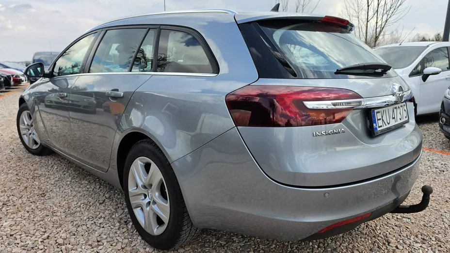 OPEL Insignia -