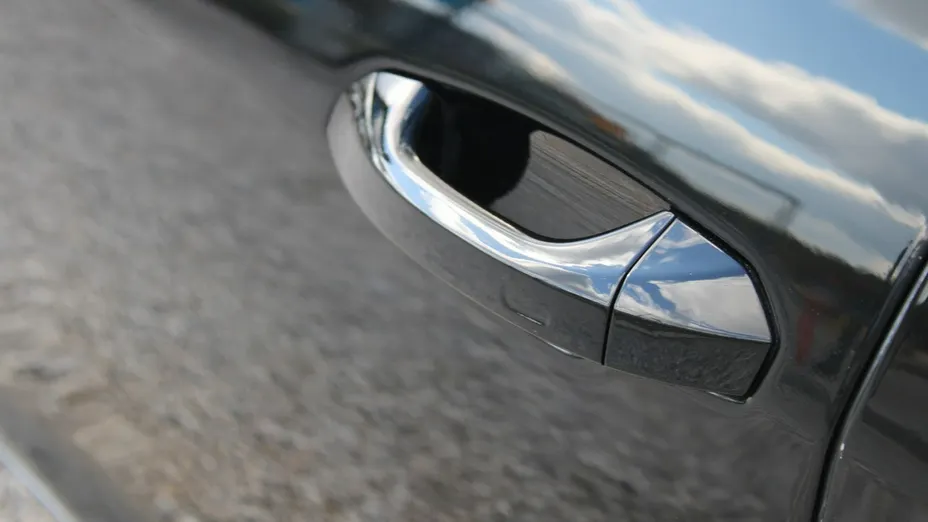 AUDI A6 -