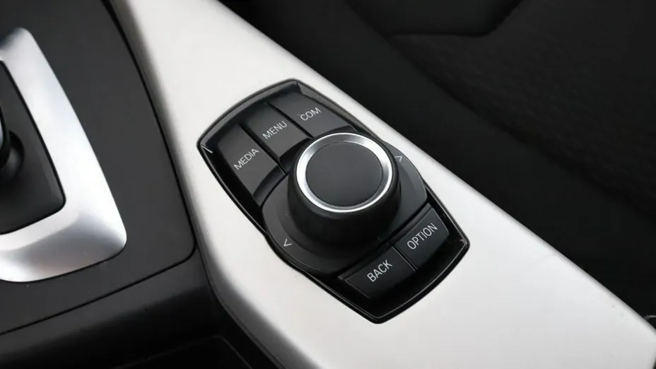 BMW Seria 1 -