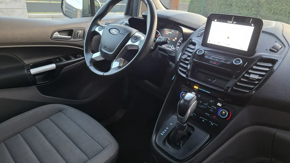 FORD Tourneo Connect -
