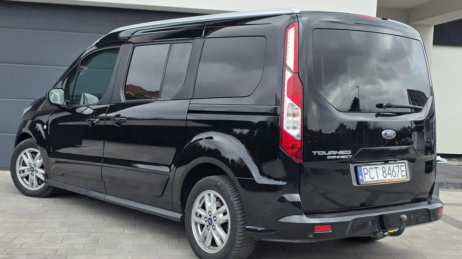 FORD Tourneo Connect -