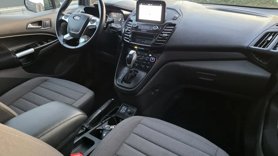 FORD Tourneo Connect -