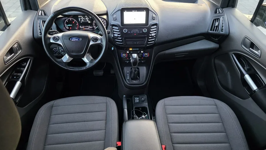 FORD Tourneo Connect -