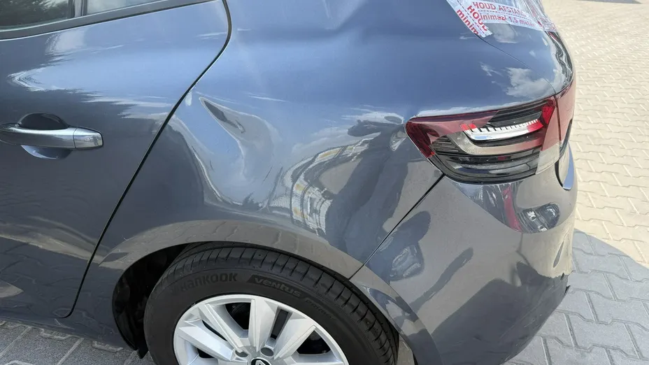 RENAULT Megane -