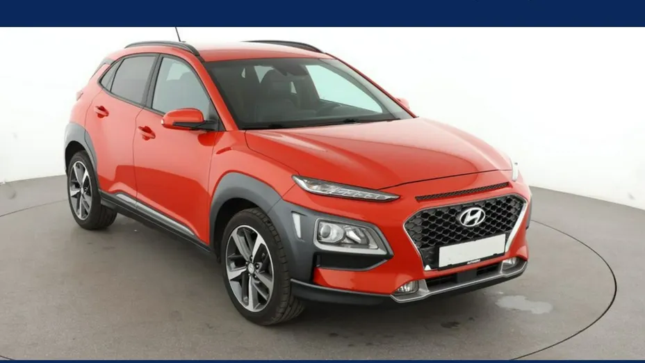 HYUNDAI Kona -