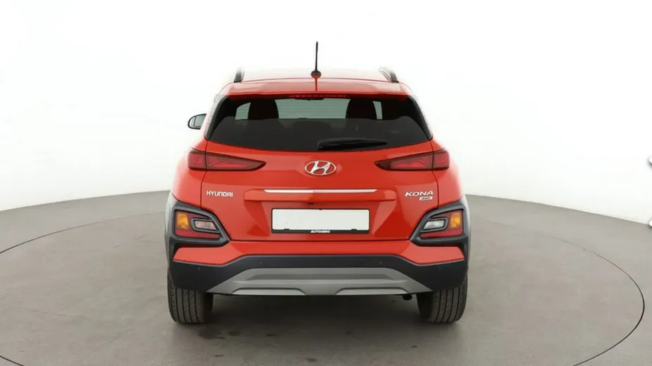 HYUNDAI Kona -