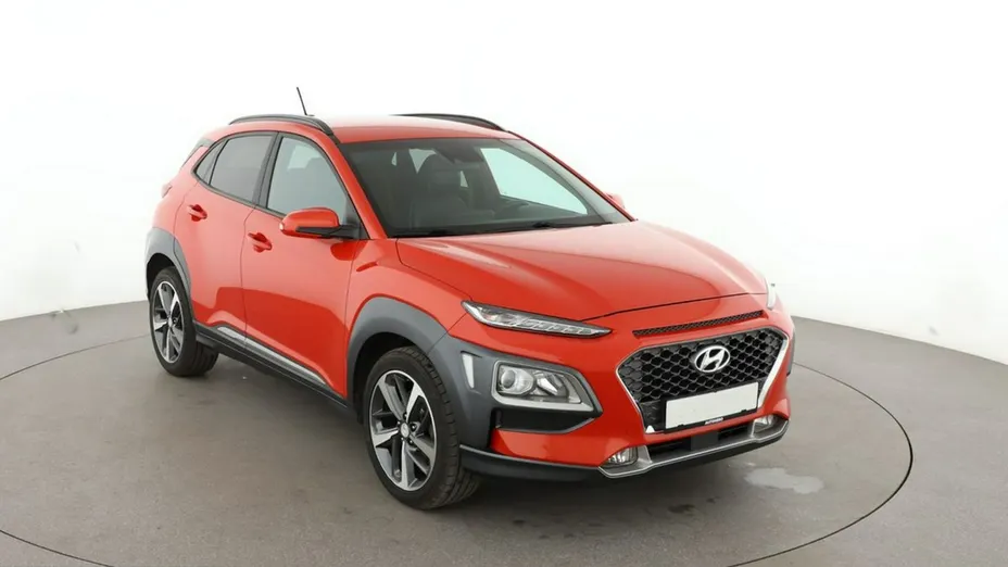 HYUNDAI Kona -