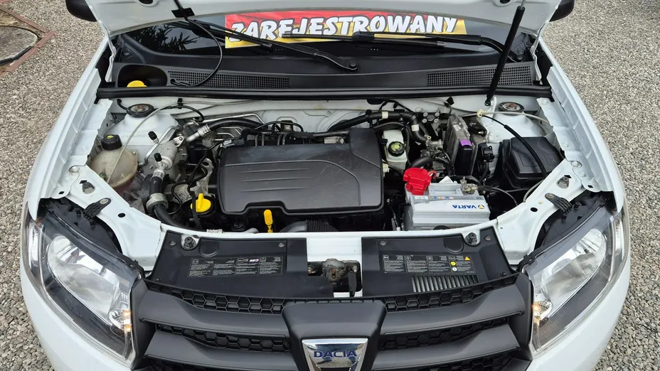 DACIA Sandero -