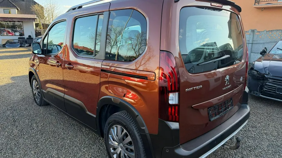 PEUGEOT Rifter -
