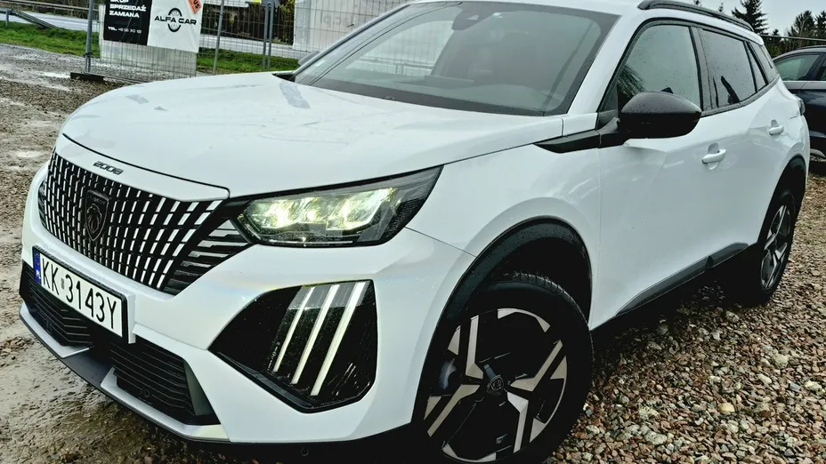 PEUGEOT 2008 -