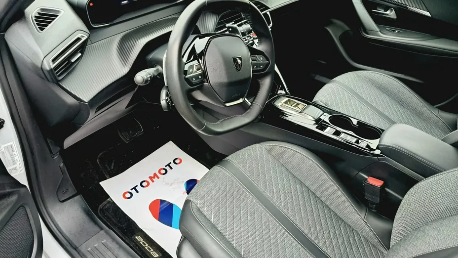 PEUGEOT 2008 -