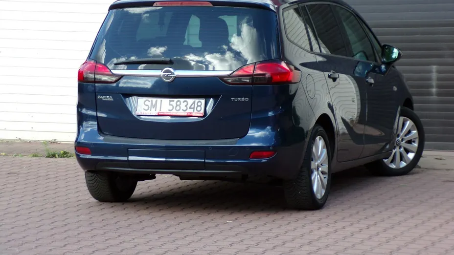 OPEL Zafira -