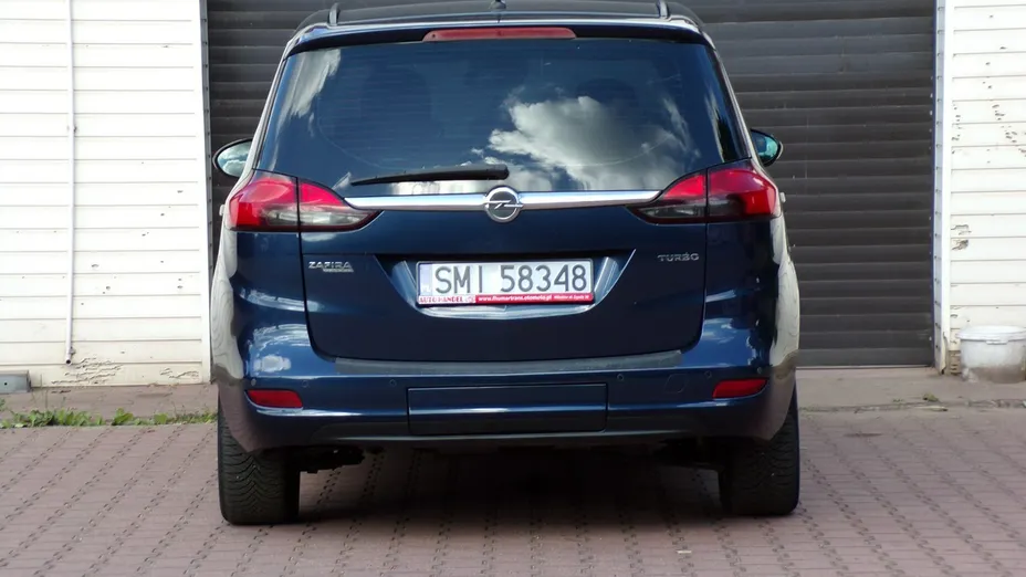 OPEL Zafira -