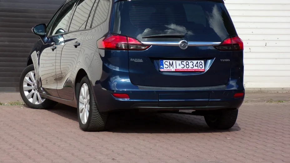 OPEL Zafira -