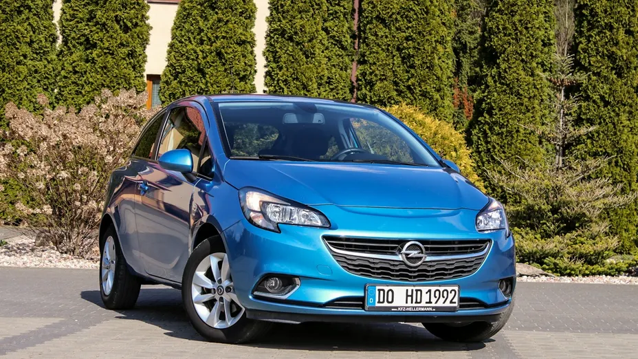 OPEL Corsa -