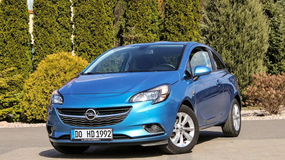 OPEL Corsa -