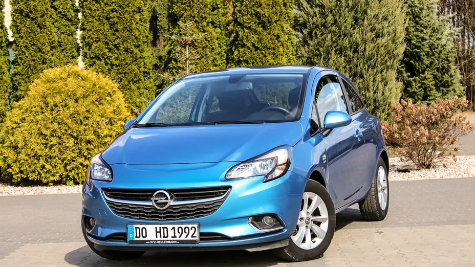 OPEL Corsa -