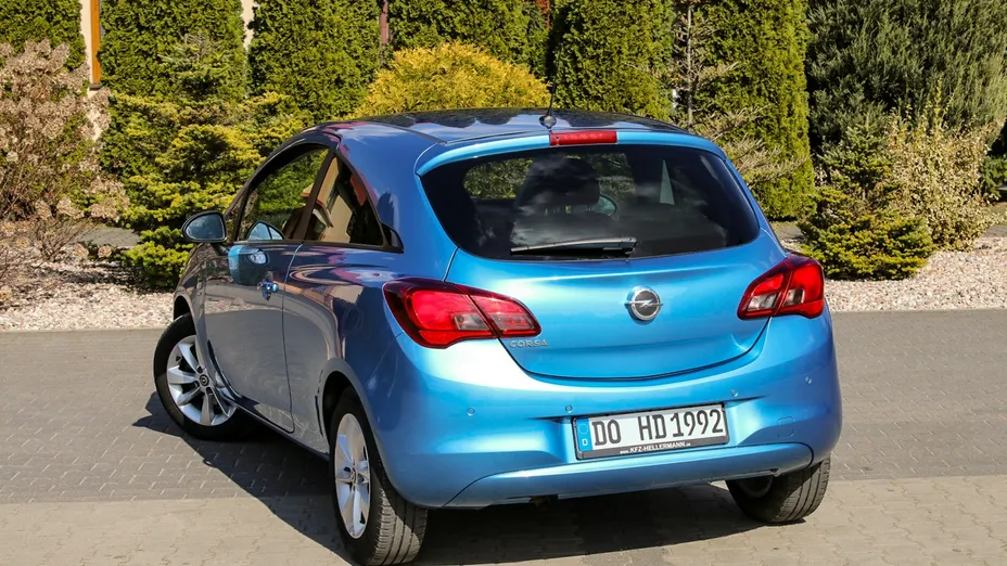 OPEL Corsa -
