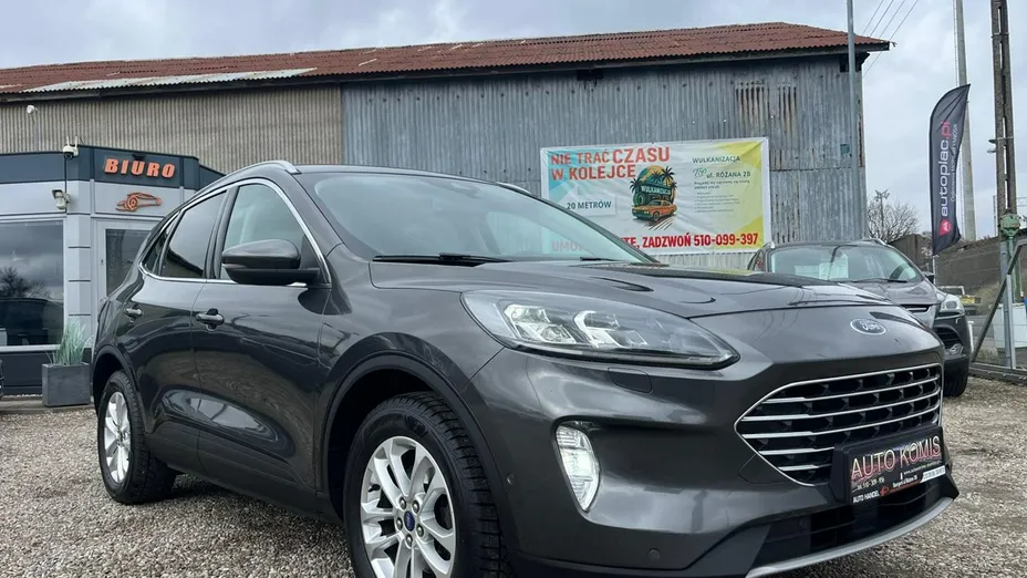 FORD Kuga -