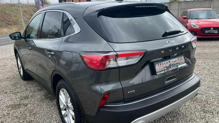FORD Kuga -