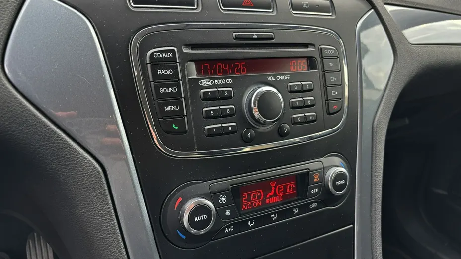 FORD Mondeo -