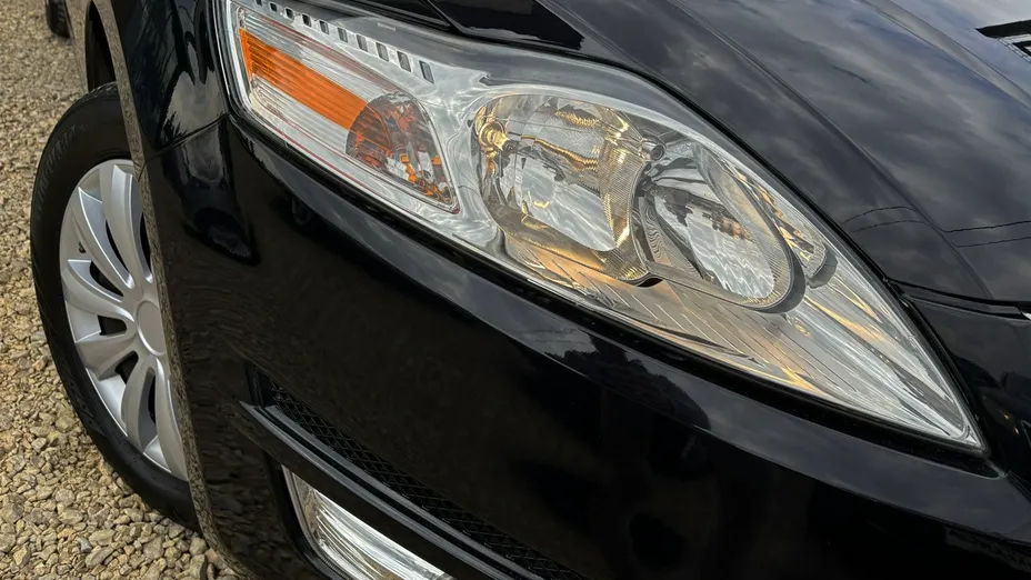 FORD Mondeo -