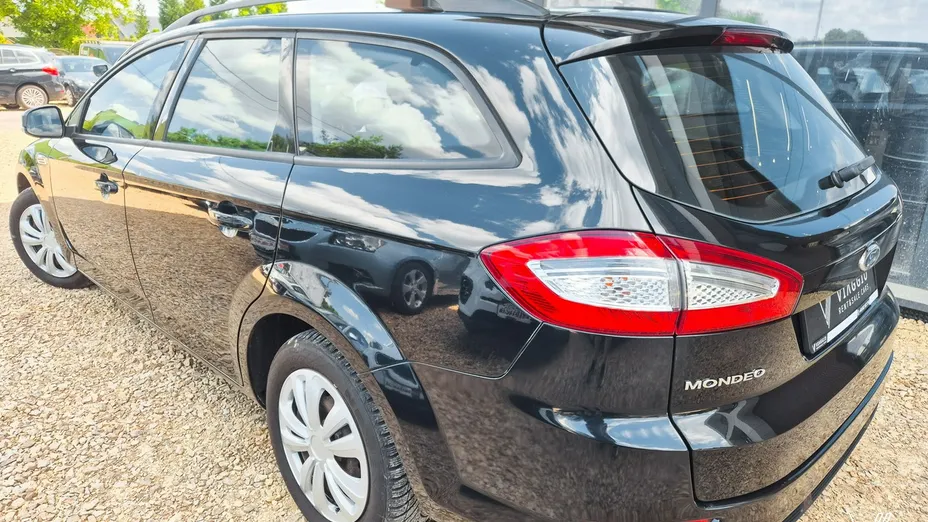 FORD Mondeo -
