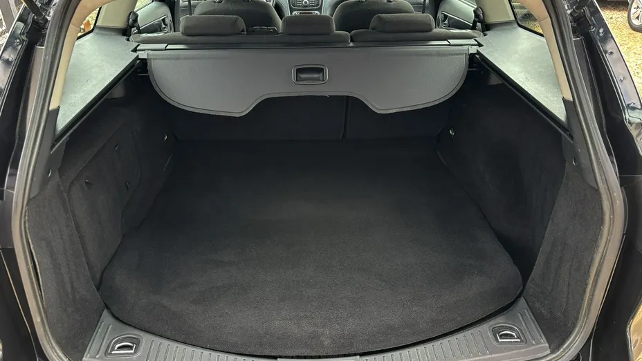 FORD Mondeo -