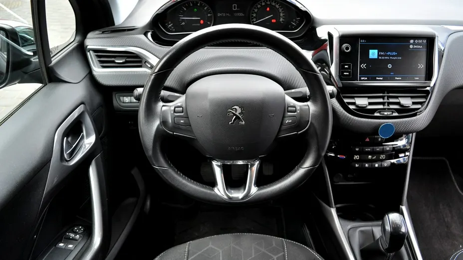 PEUGEOT 2008 -