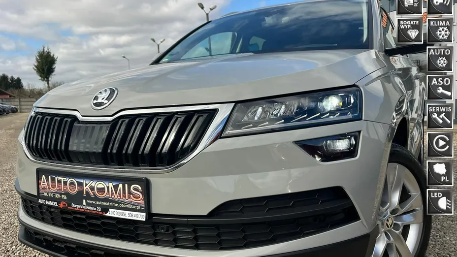 SKODA Karoq -