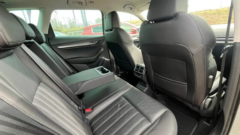 SKODA Karoq -