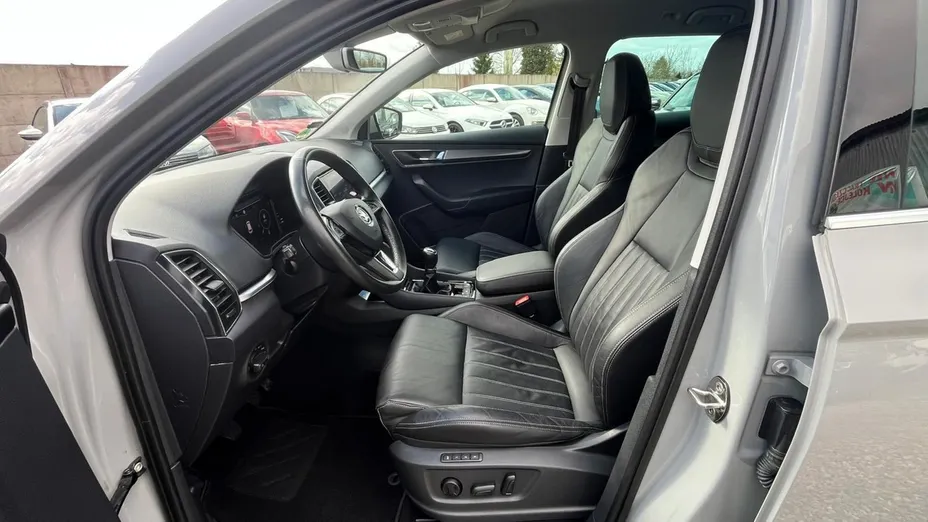 SKODA Karoq -