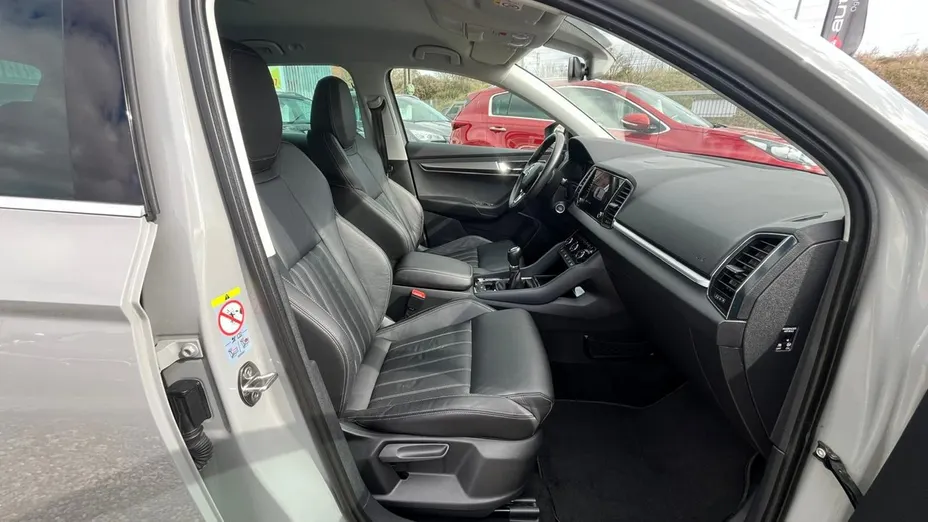 SKODA Karoq -