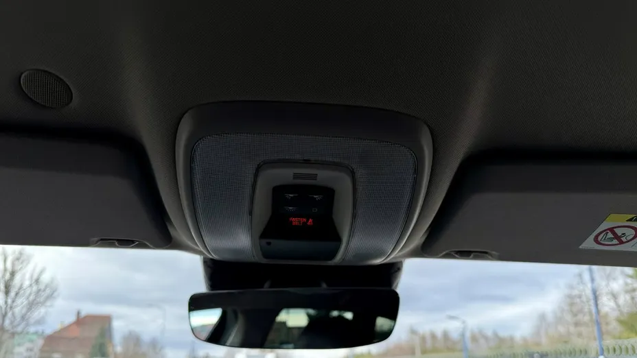 VOLVO XC60 -