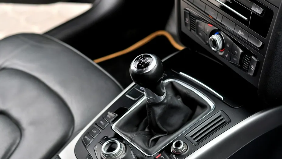 AUDI A4 -