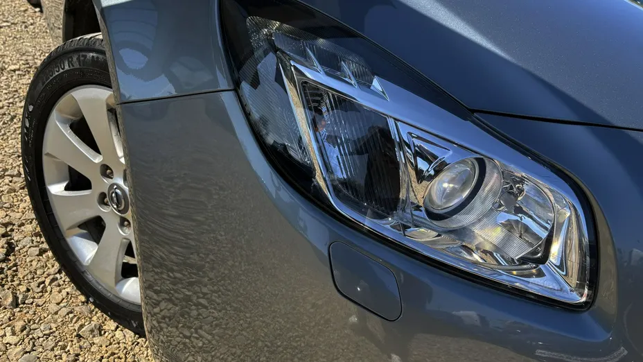 OPEL Insignia -