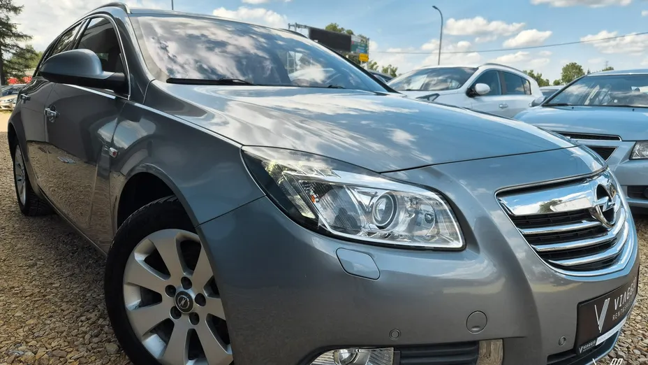 OPEL Insignia -