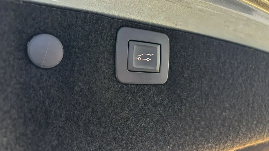 OPEL Insignia -