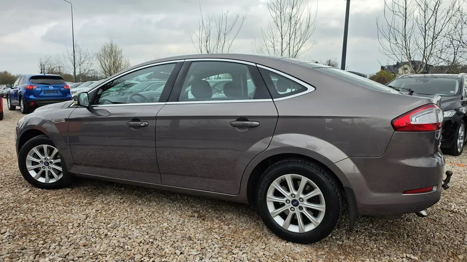 FORD Mondeo -