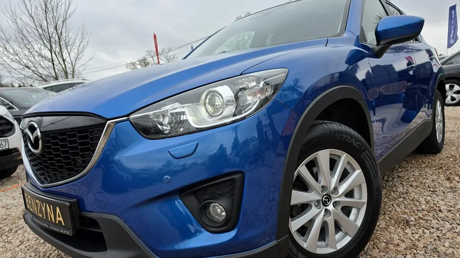 MAZDA CX-5 -