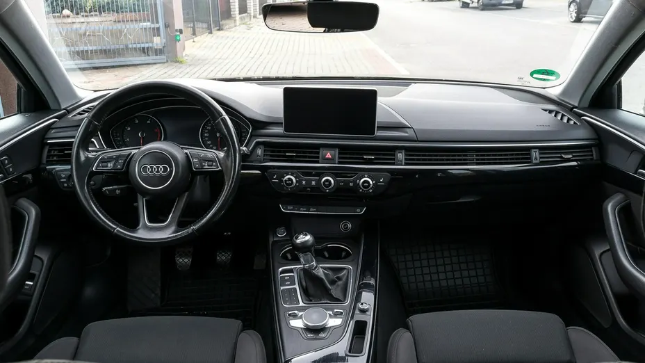AUDI A4 Avant -