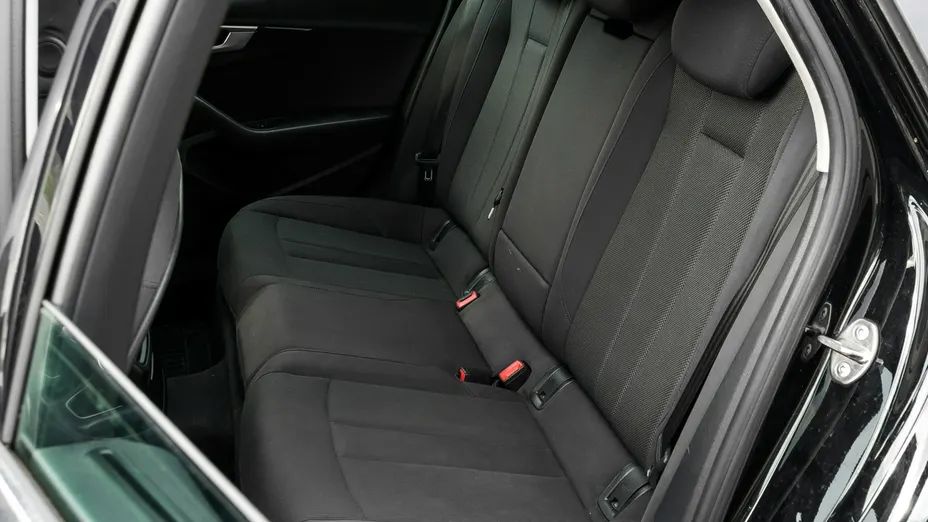 AUDI A4 Avant -