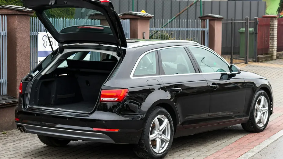AUDI A4 Avant -