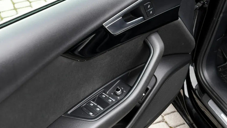 AUDI A4 Avant -