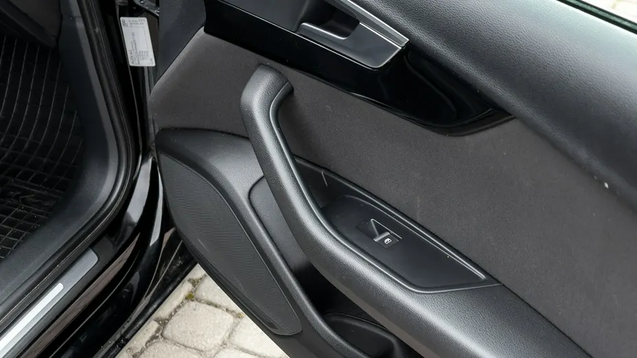 AUDI A4 Avant -