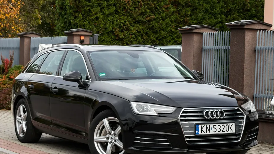 AUDI A4 Avant -