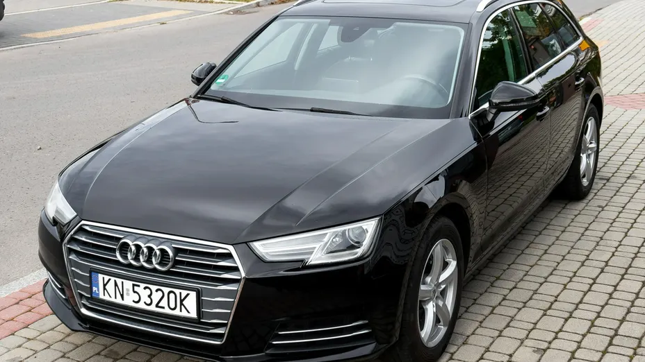 AUDI A4 Avant -