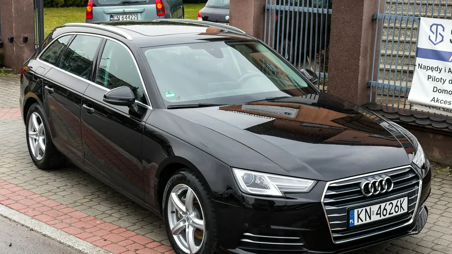 AUDI A4 Avant -